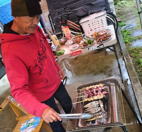 DSC0509BBQweb.JPG